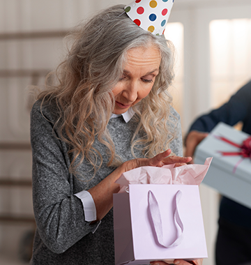 10 Unique and Useful Gift Ideas for Elderly Woman